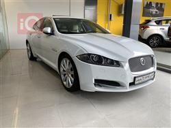 جاكوار XF